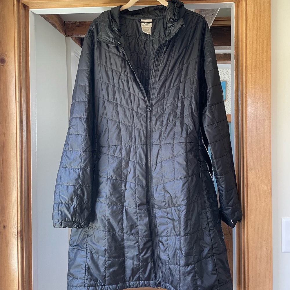 LL Bean winter coat, 2X, Black, Lightweight, packable